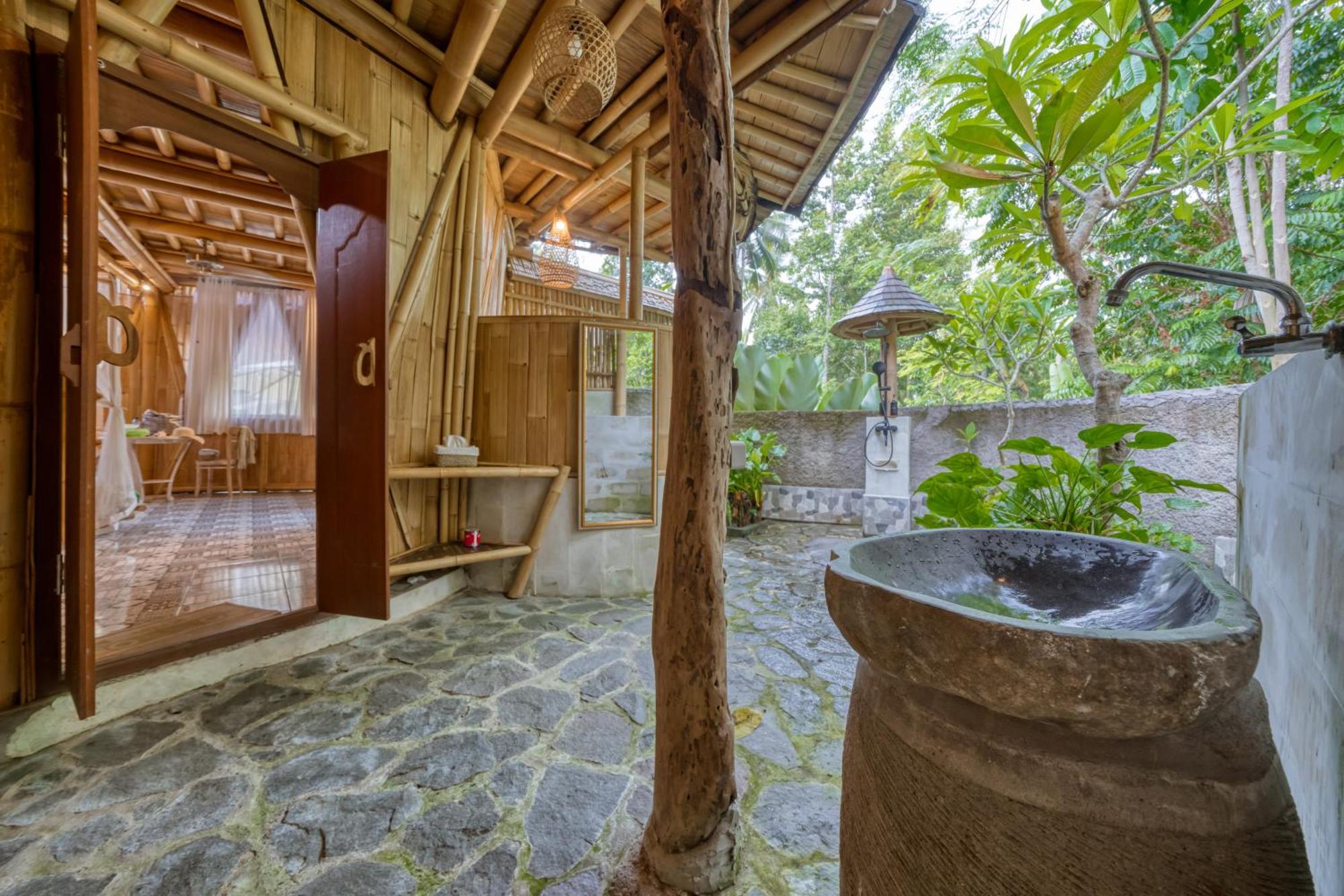 Bamboo Cabin Sanctuary By Nusantara Hospitality Ubud  Exterior photo